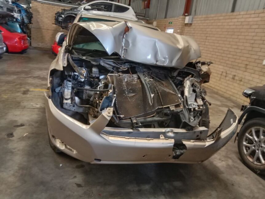 Toyota Kluger 2008 Gold Wrecking