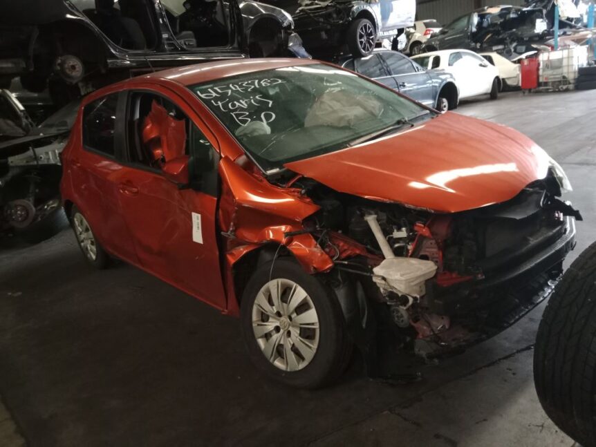 Toyota Yaris 2016 Orange Wrecking