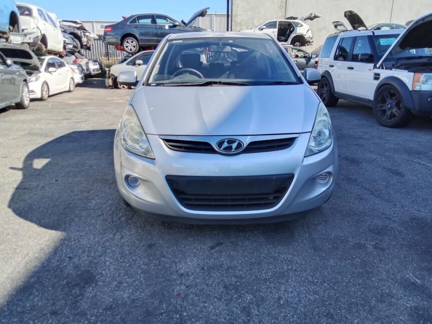 Hyundai i20 2011 Silver Wrecking