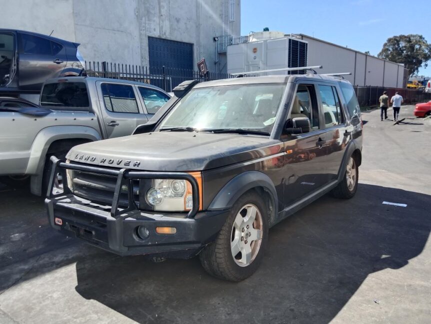 Land Rover Discovery 2005 Grey Wrecking