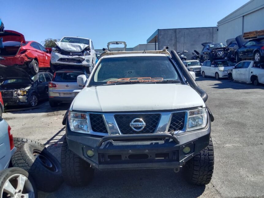 Nissan Navara 2014 White Wrecking