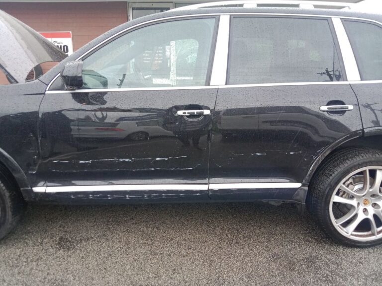  Porsche cayenne 2007 Black Wrecking