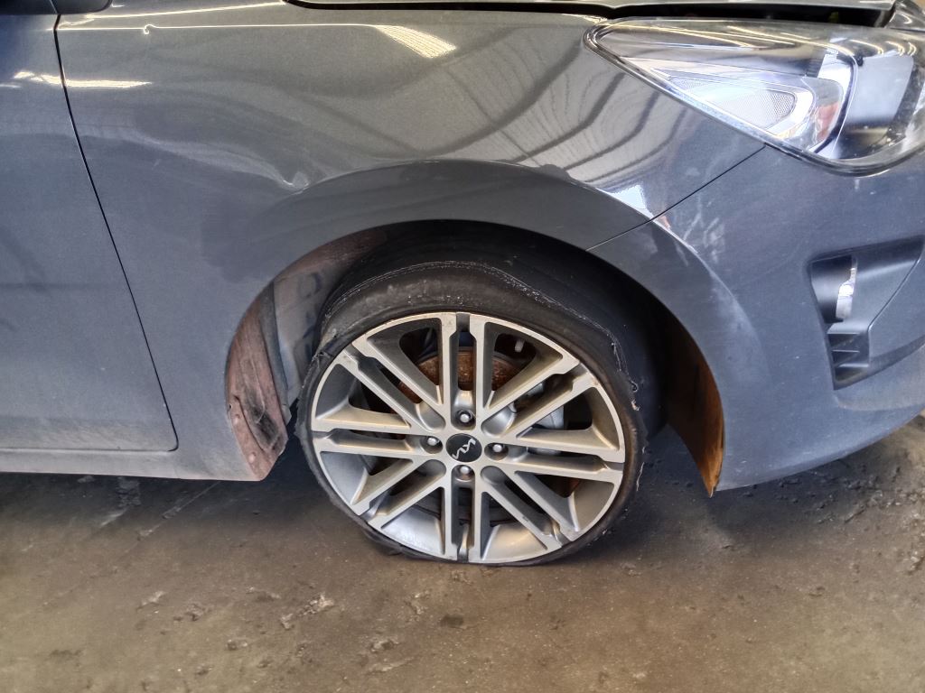 Kia Rio 2022 Grey Wrecking