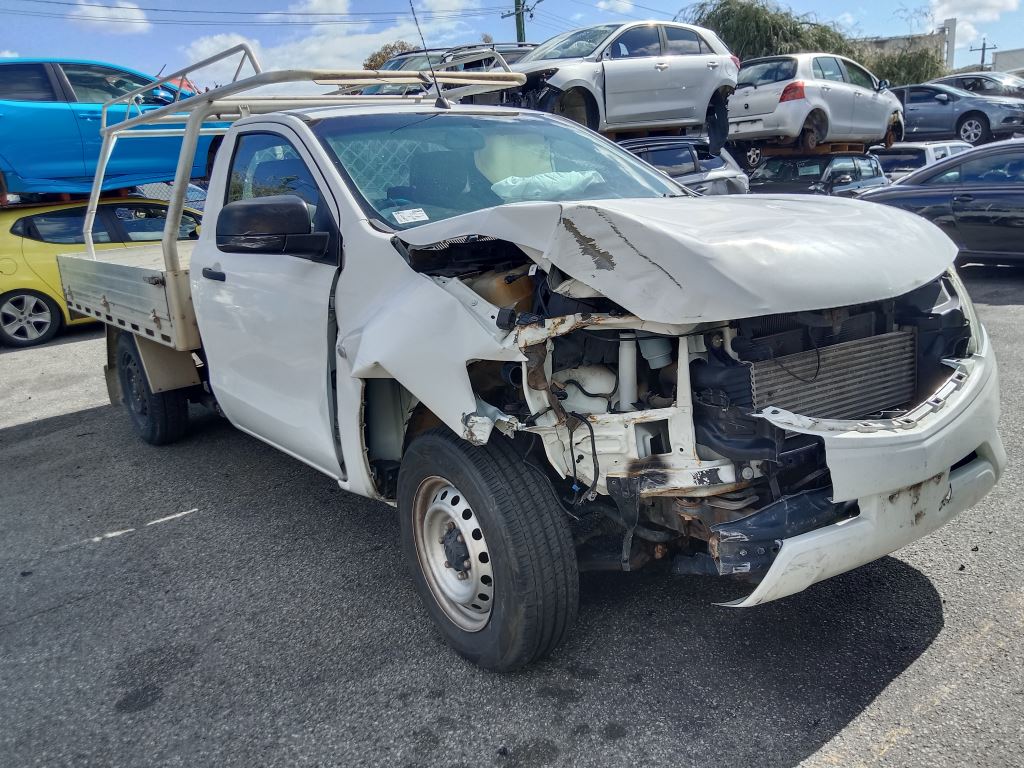 Mazda BT-50 2017 White Wrecking