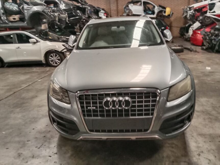 Audi Q5 2010 Silver Grey Wrecking