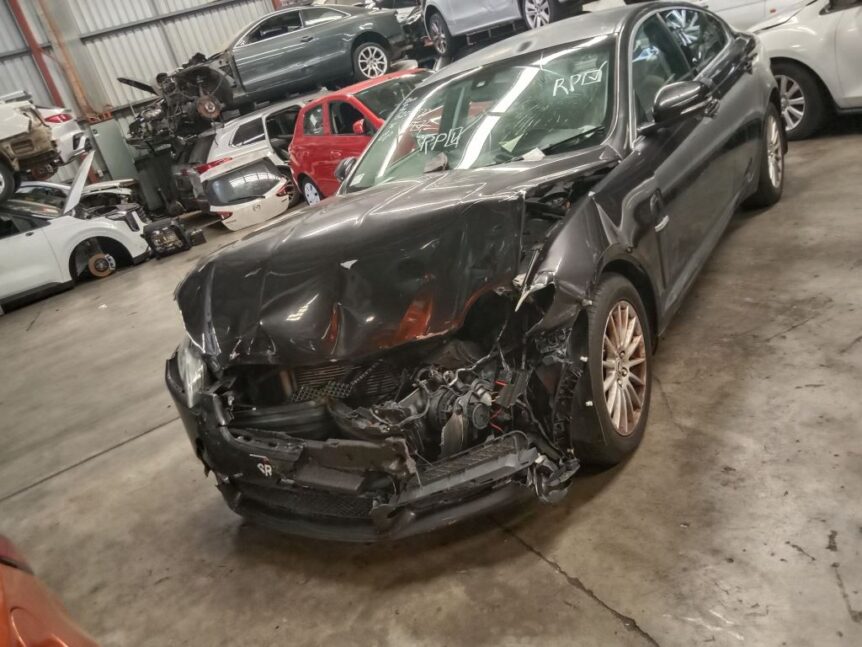 Jaguar XF 2011 Grey Wrecking