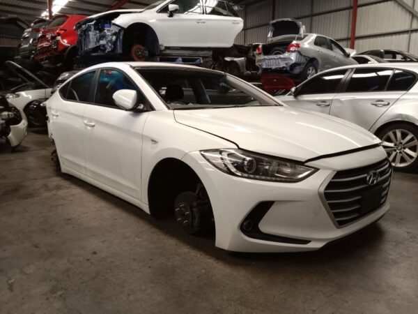 Hyundai Elantra 2016 White Wrecking