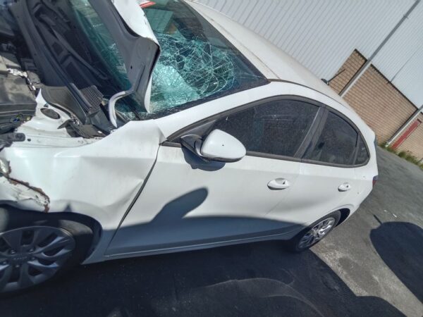 Kia Cerato 2021 White Wrecking