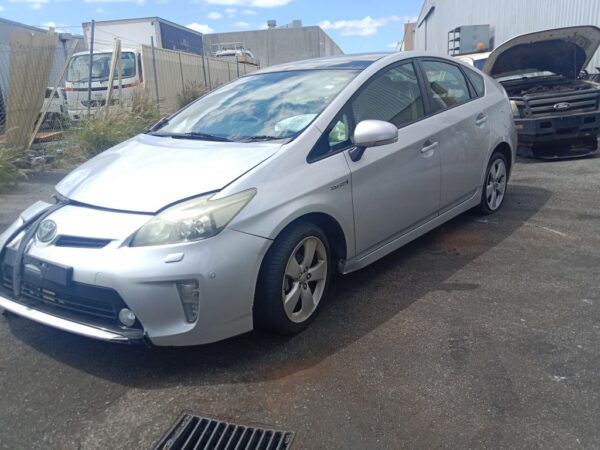 Toyota Prius Hybrid 2013 Silver Wrecking