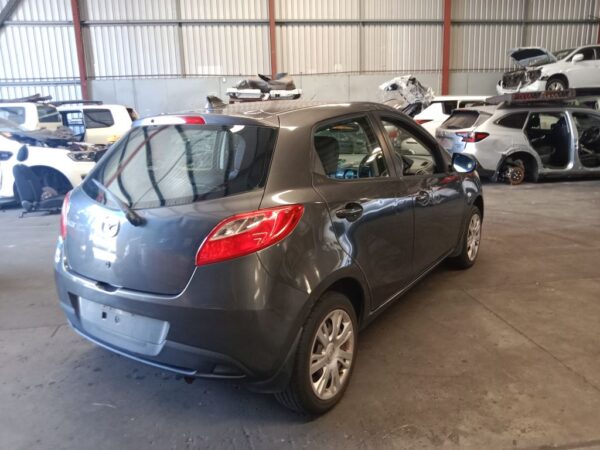 Mazda 2 2013 Grey Wrecking