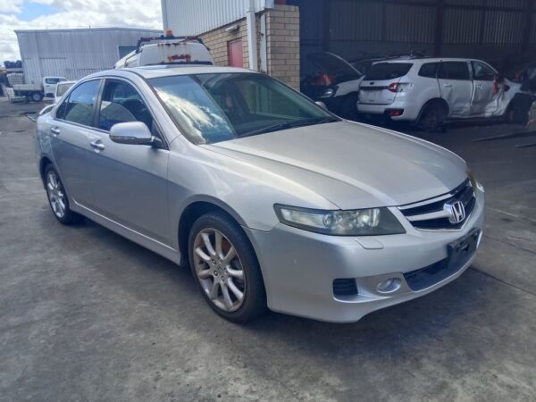 Honda Accord Euro 2008 Silver Wrecking