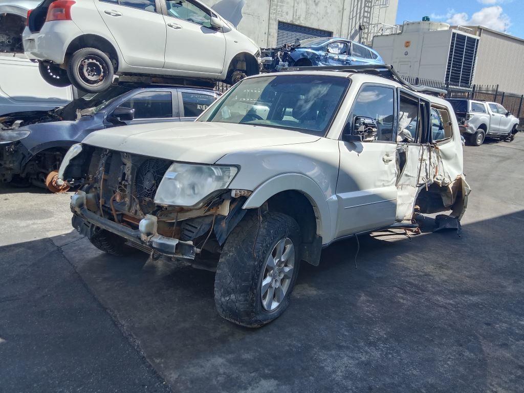Mitsubishi Pajero 2013 White Wrecking