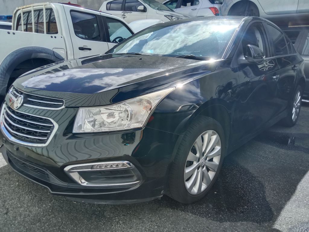 Holden Cruze 2016 Black Wrecking