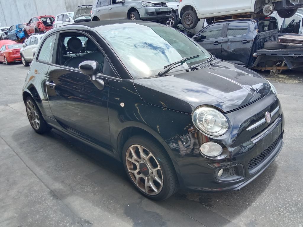 Fiat 500 2014 Black Wrecking