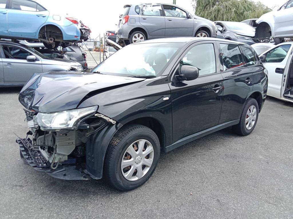 Mitsubishi outlander 2013 Black Wrecking