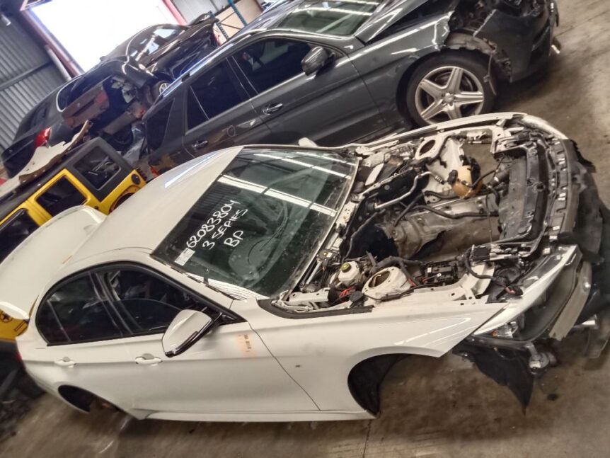 BMW 3 Series 2014 White Wrecking