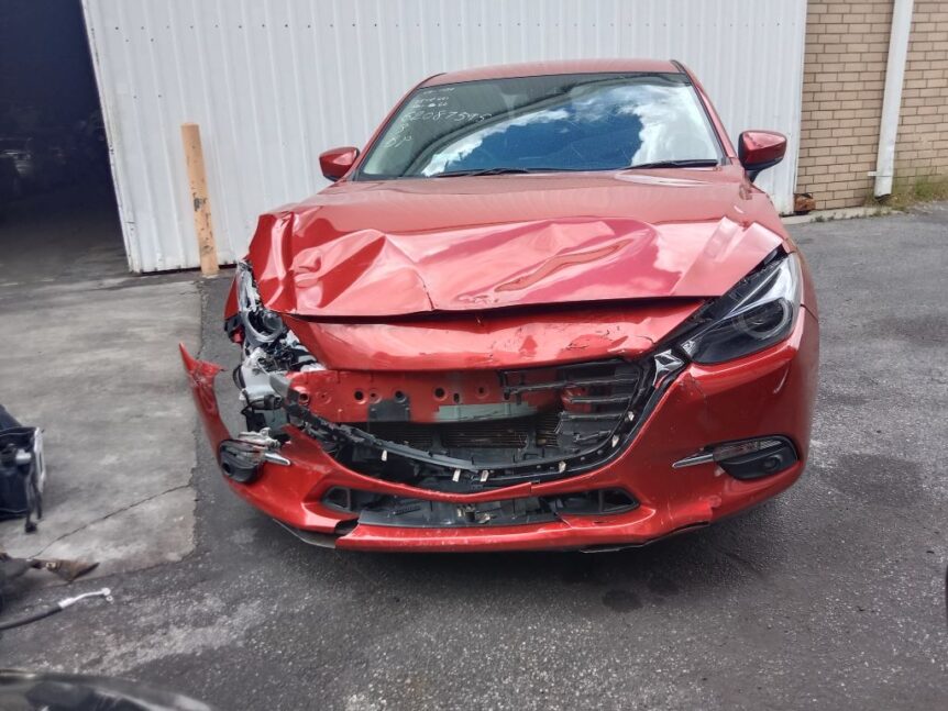 Mazda 3 2017 Red Wrecking