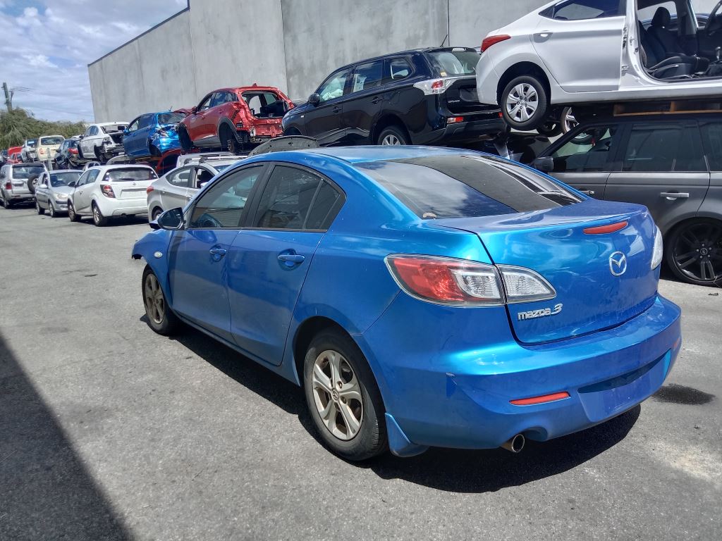 Mazda 3 2012 Blue Wrecking