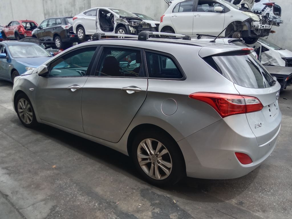 Hyundai i30 2013 Silver Wrecking