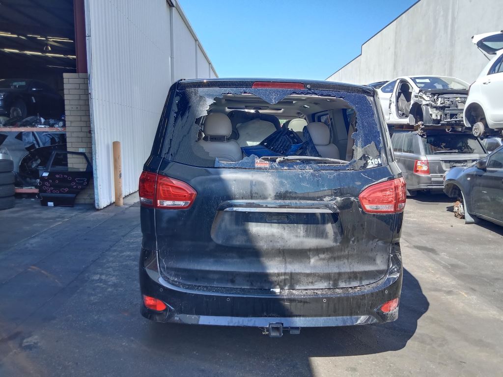 LDV G10 SV7A Van 2018 Black Wrecking