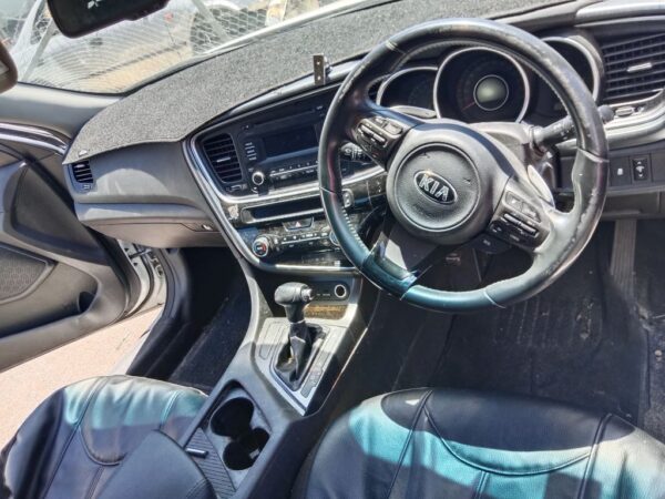 KIA Optima 2014 White Wrecking