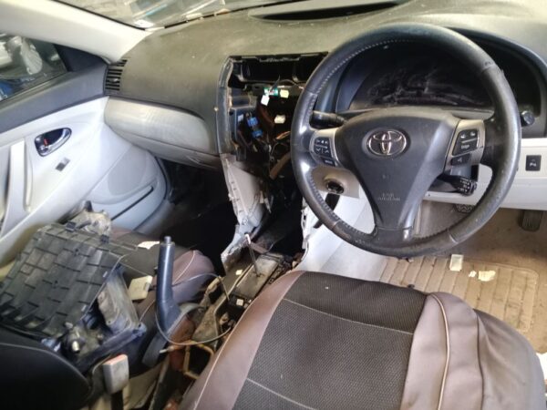Toyota Camry 2010 Blue Wrecking