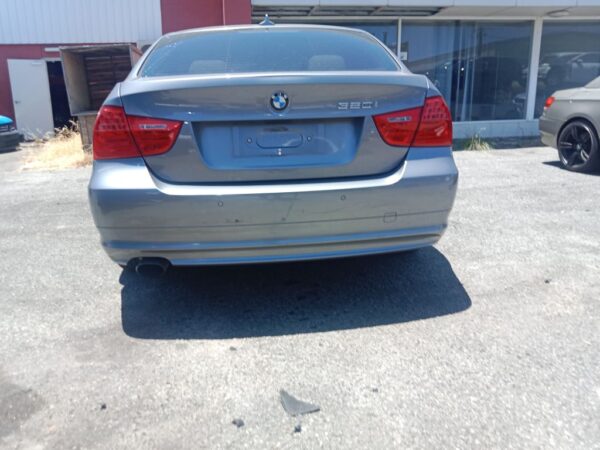 BMW 3 Series E90 2009 Grey Wrecking