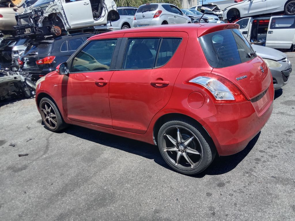 Suzuki Swift 2011 Red Wrecking