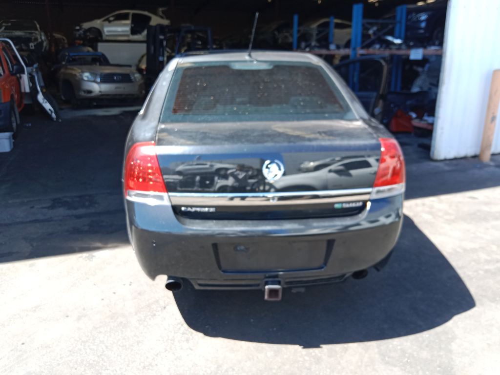 Holden Caprice 2010 Black Wrecking
