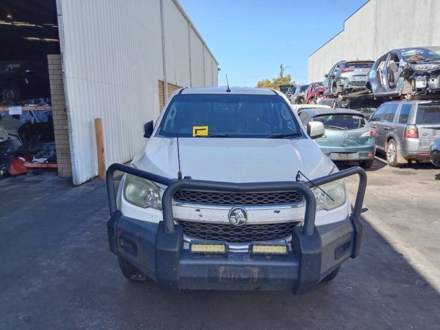 Holden Colorado 2013 White Wrecking