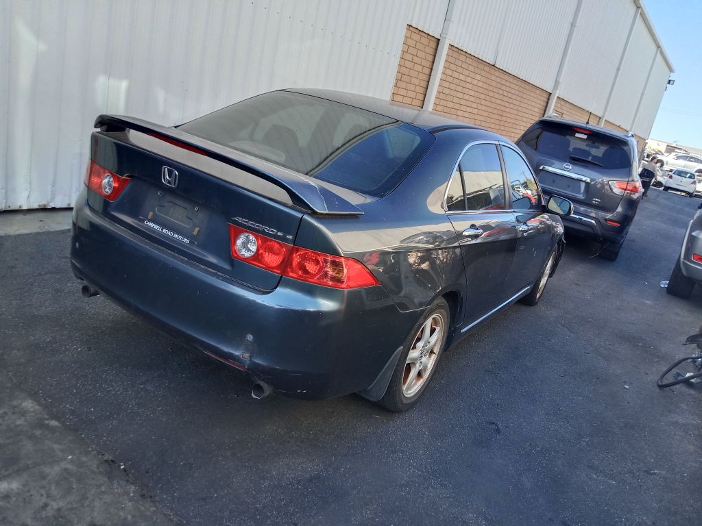 Honda Accord 2004 Grey Wrecking