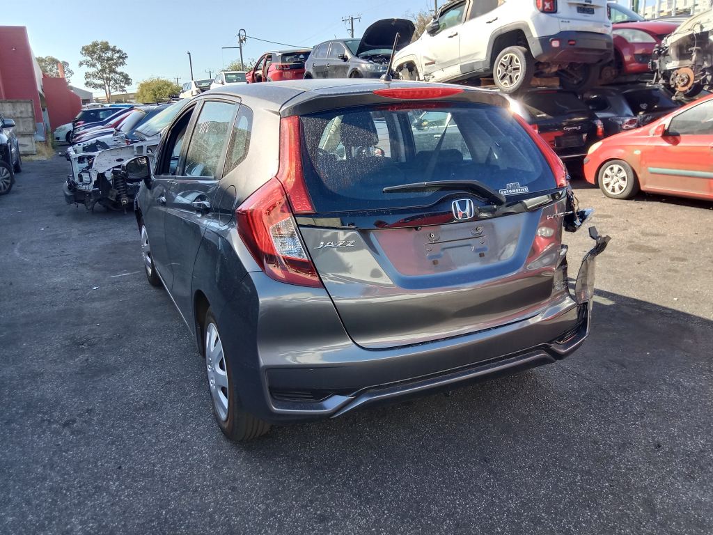 Honda jazz 2018 Grey Wrecking