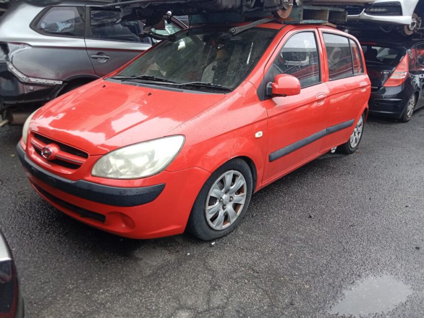 Ford Fiesta 2014 Red Wrecking