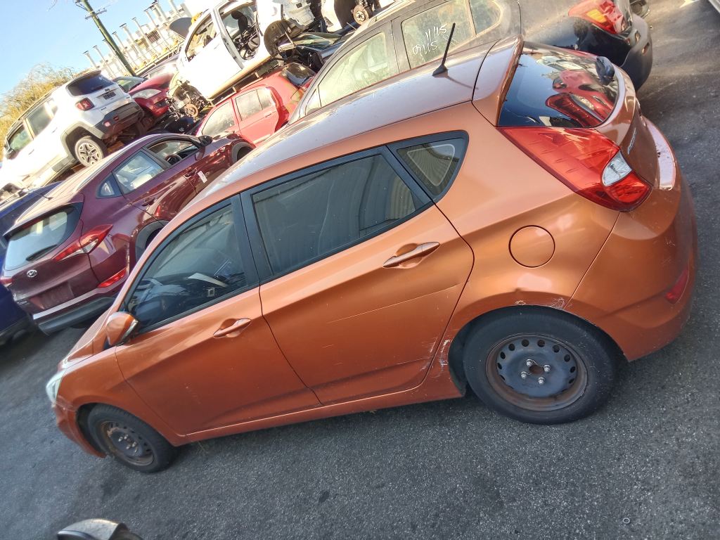Hyundai accent 2015 orange Wrecking