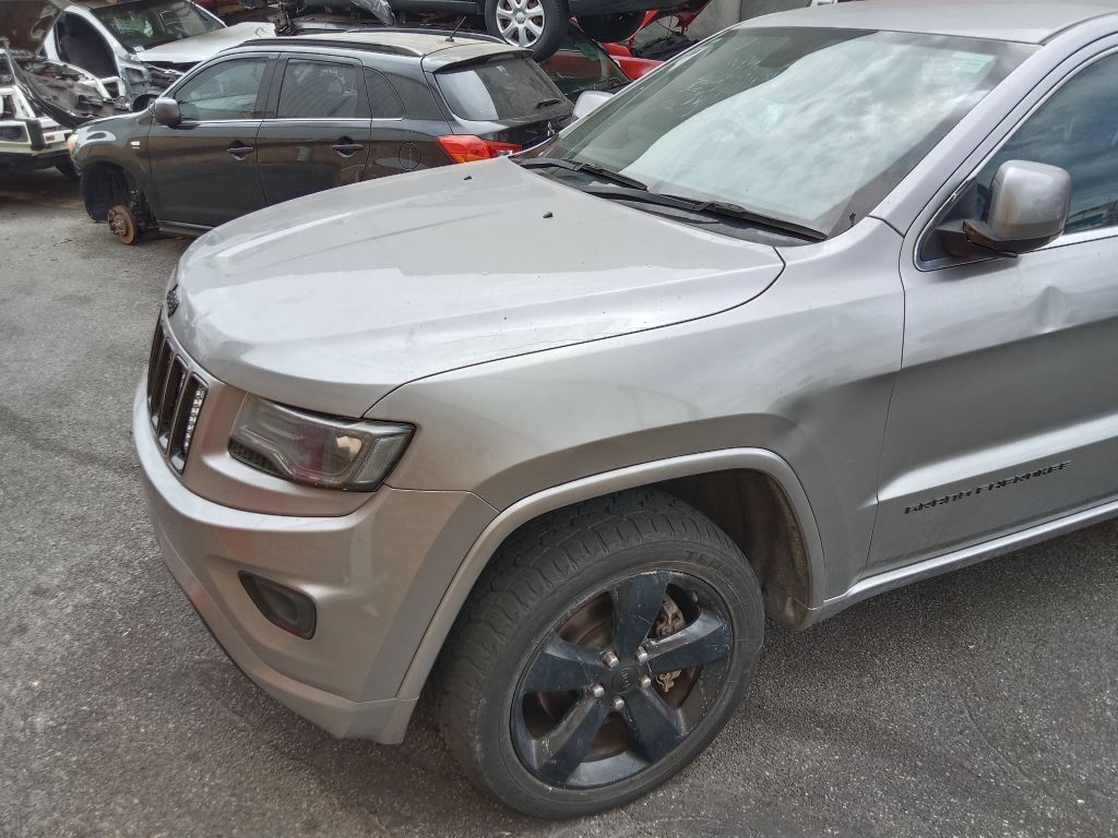 Jeep Grand Cherokee 2014 Silver Wrecking