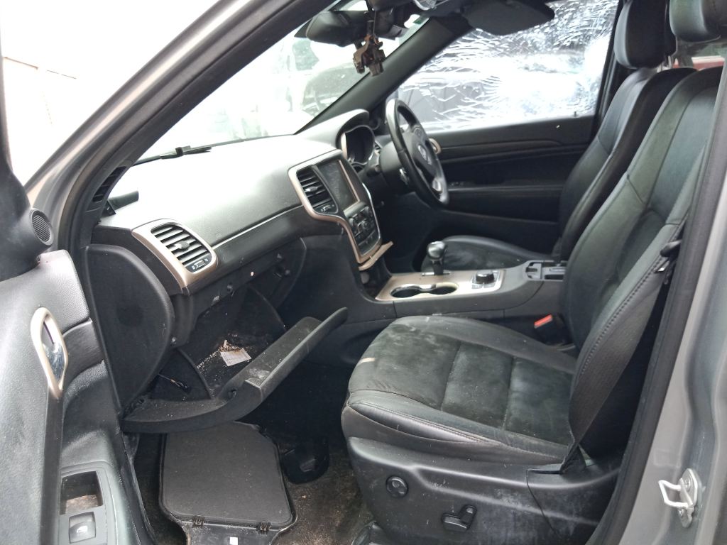 Jeep Grand Cherokee 2014 Silver Wrecking