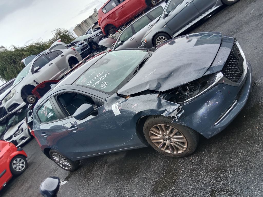 Mazda 2 2023 Grey Wrecking