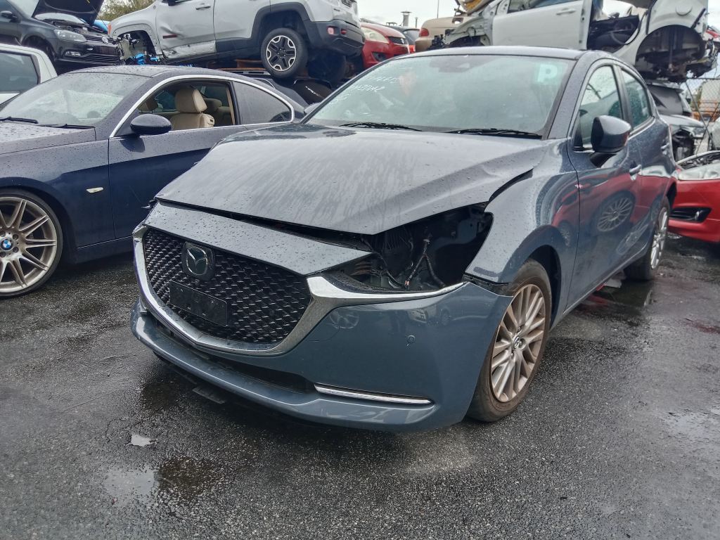 Mazda 2 2023 Grey Wrecking