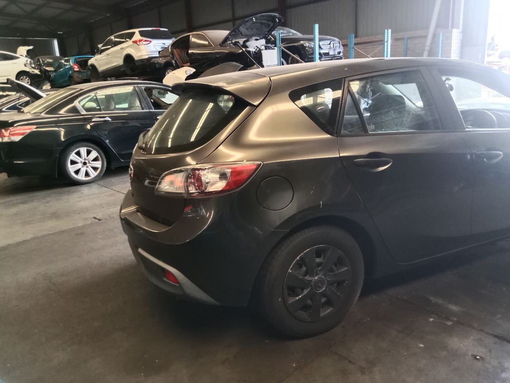 Mazda 3 2009 Grey Wrecking