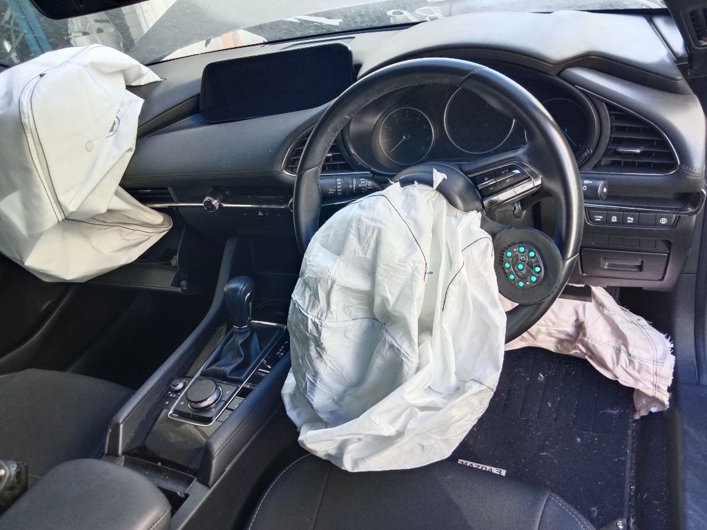 Mazda 3 hatchback 2021 Grey Wrecking