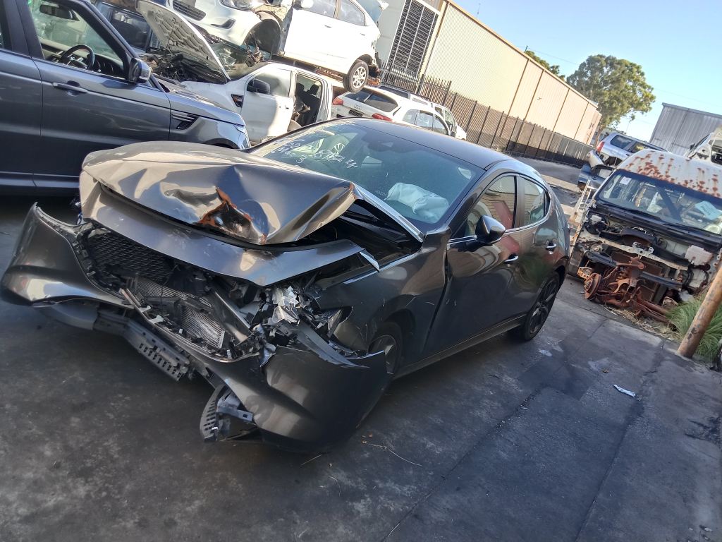 Mazda 3 hatchback 2021 Grey Wrecking