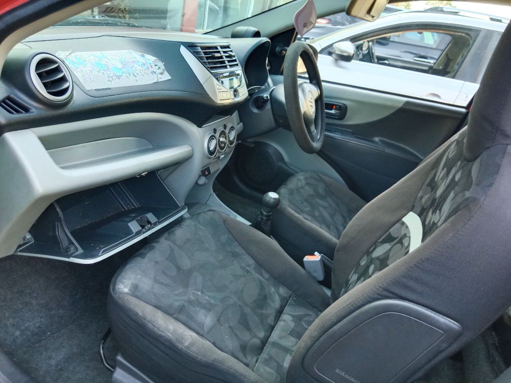 Suzuki Alto 2011 Red Wrecking
