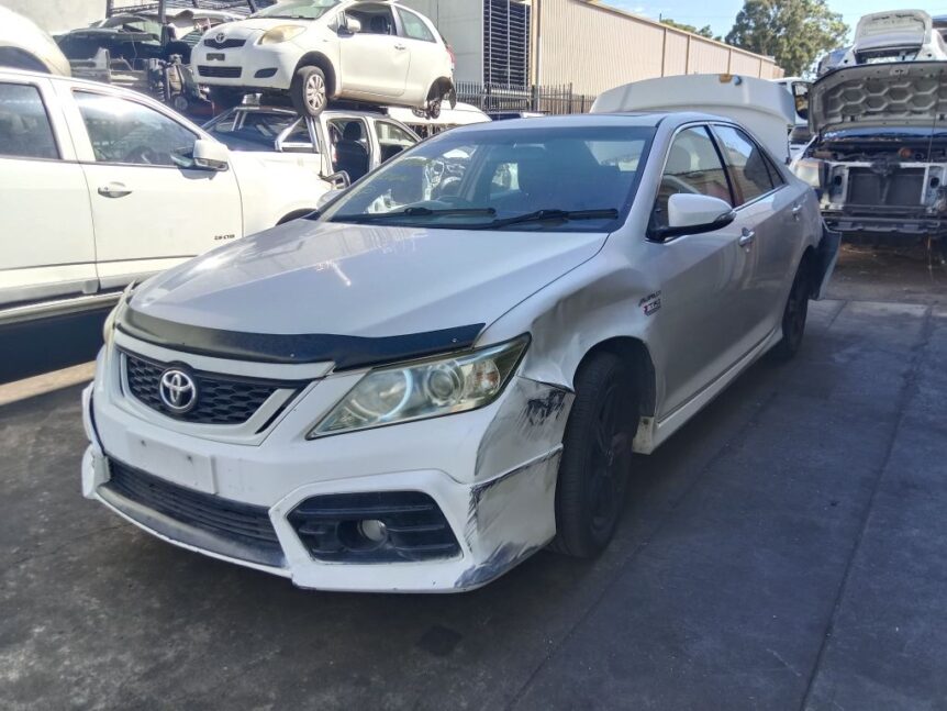 Toyota Aurion 2012 White Wrecking