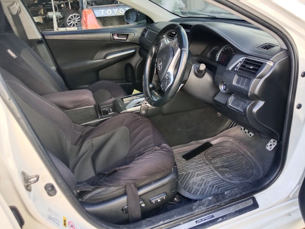 Toyota Aurion 2012 White Wrecking