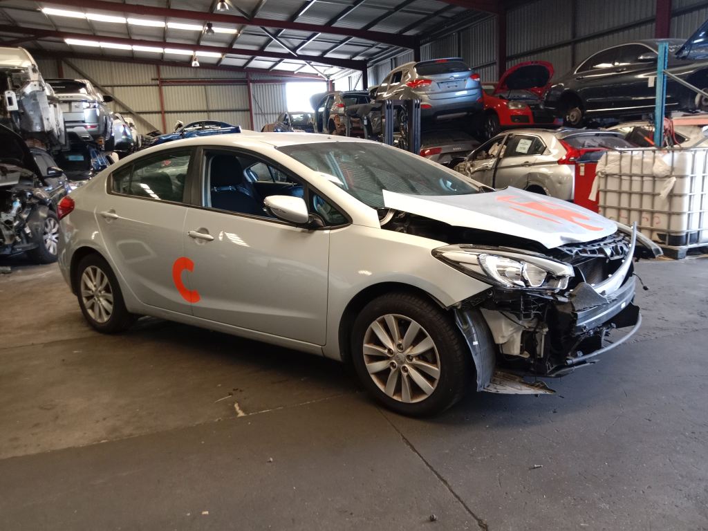 Honda Fit Hybrid 2013 White Wrecking