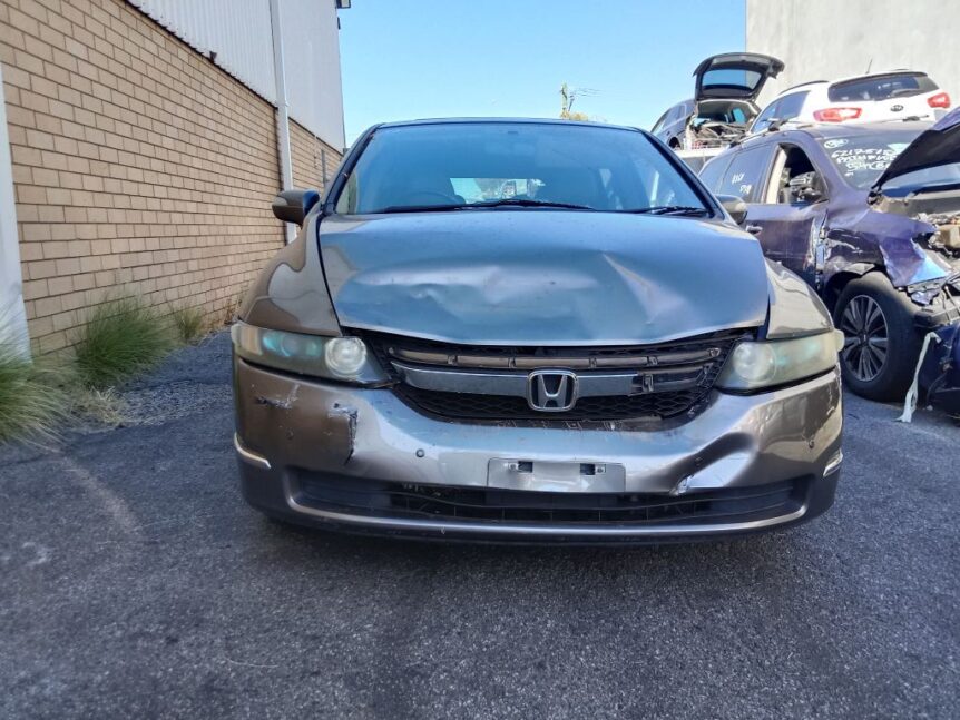 Honda Odyssey 2007 Grey Wrecking