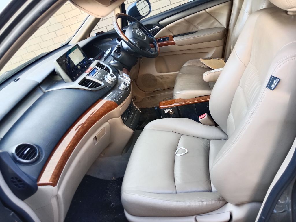 Honda Odyssey 2007 Grey Wrecking