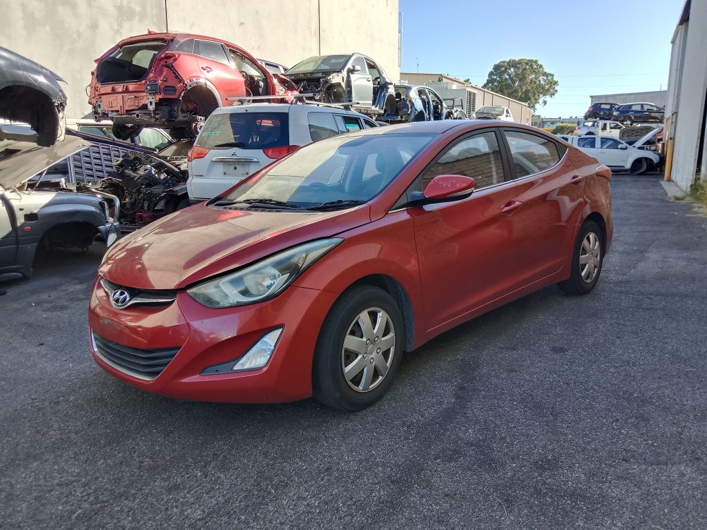 Hyundai Elantra 2015 Red Wrecking