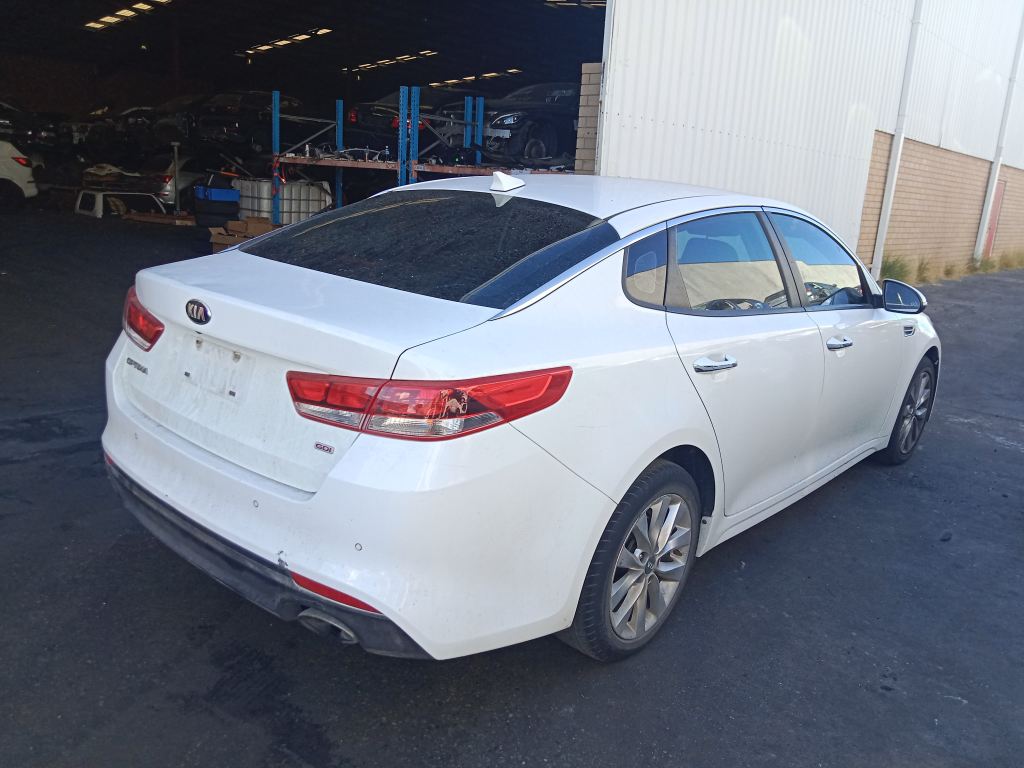 Kia optima 2017 White Wrecking