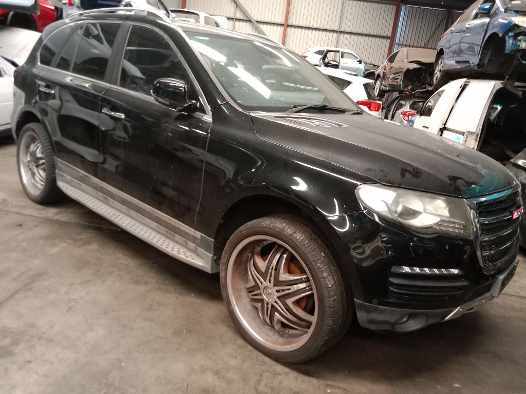 Toyota RAV4 2015 White Wrecking